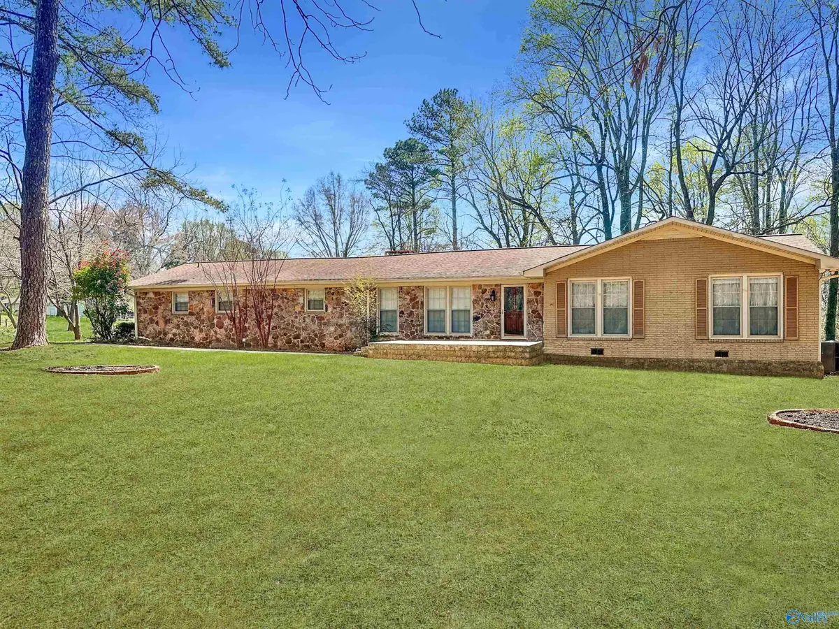 298 Meridianville Road, Meridianville, AL 35759 - #1