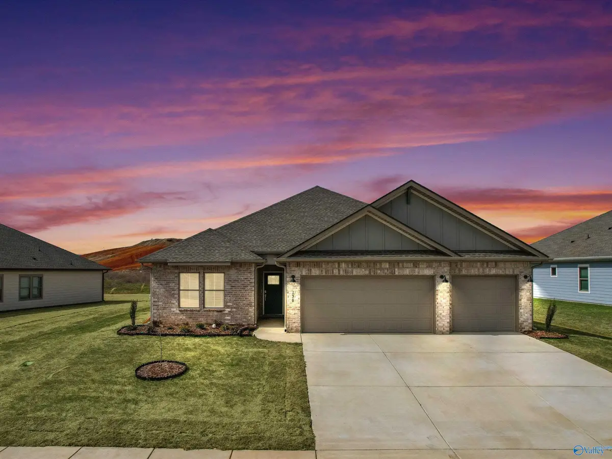 130 Stockholm Lane, Huntsville, AL 35811 - #1