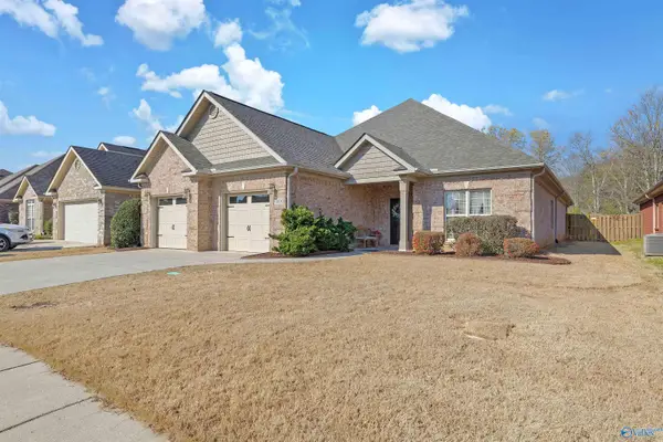 6606 Lizzie Lane Se, Owens Cross Roads, AL 35763