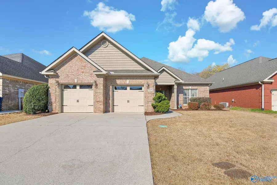 6606 Lizzie Lane Se, Owens Cross Roads, AL 35763 - #2