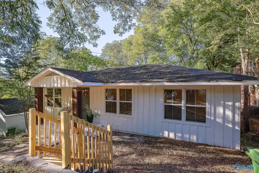 1611 Wells Avenue, Huntsville, AL 35801 - #3