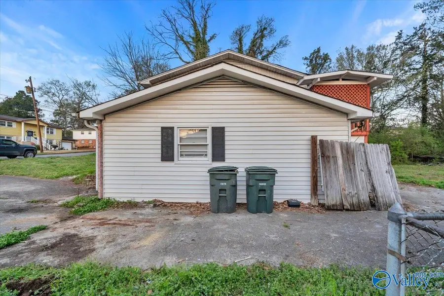 2806 Hilltop Terrace Nw, Huntsville, AL 35810 - #3