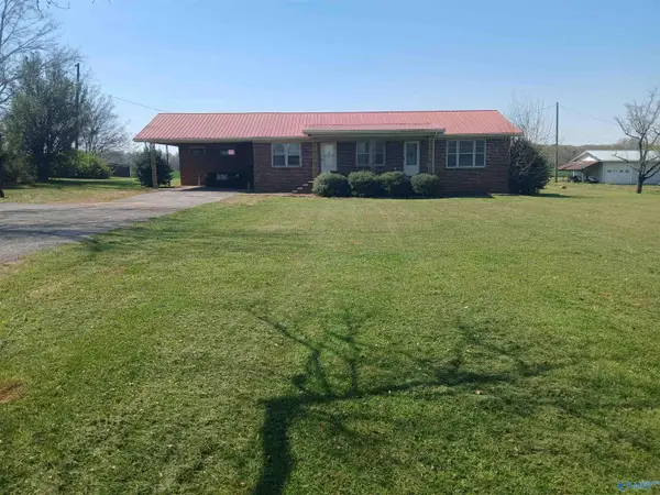 13367 County Road 150, Courtland, AL 35618