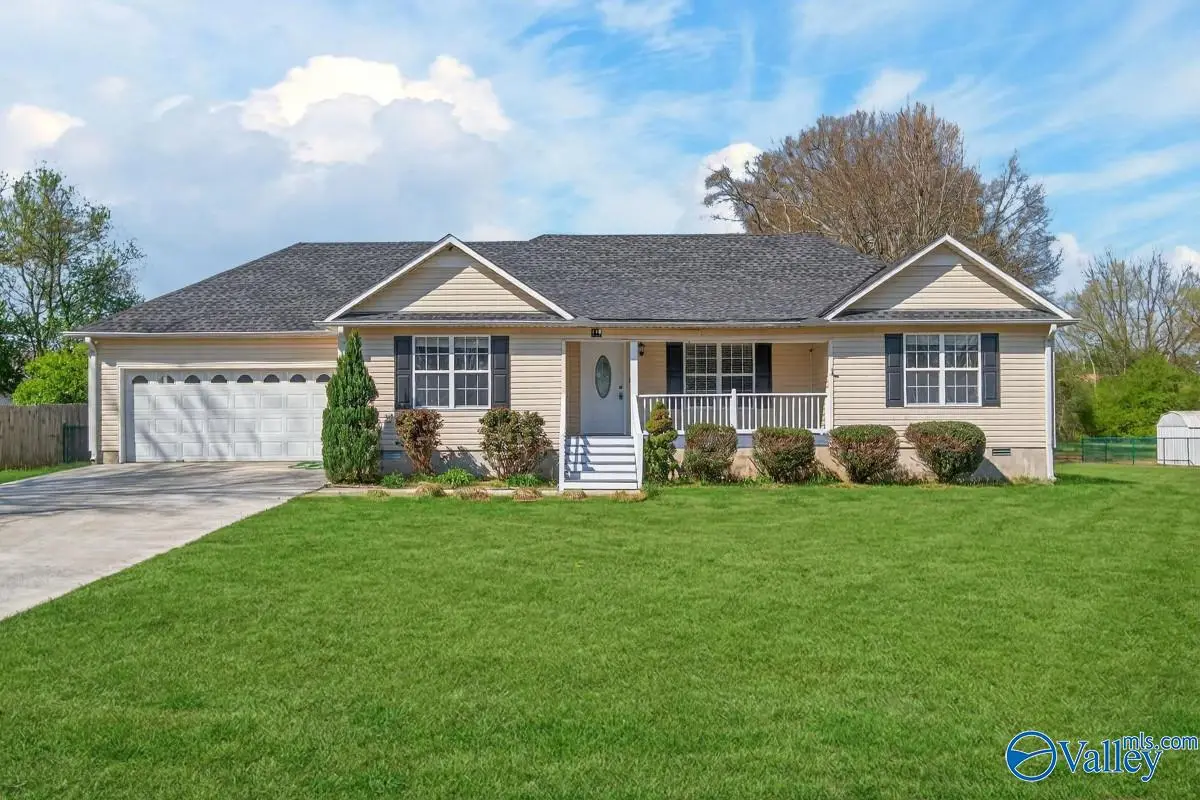 140 Land Circle, Albertville, AL 35950 - #1
