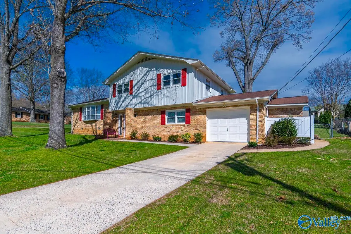 7607 Peacock Drive, Huntsville, AL 35802 - #1