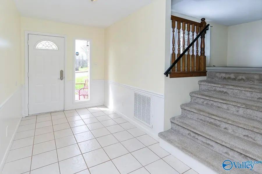 7607 Peacock Drive, Huntsville, AL 35802 - #3