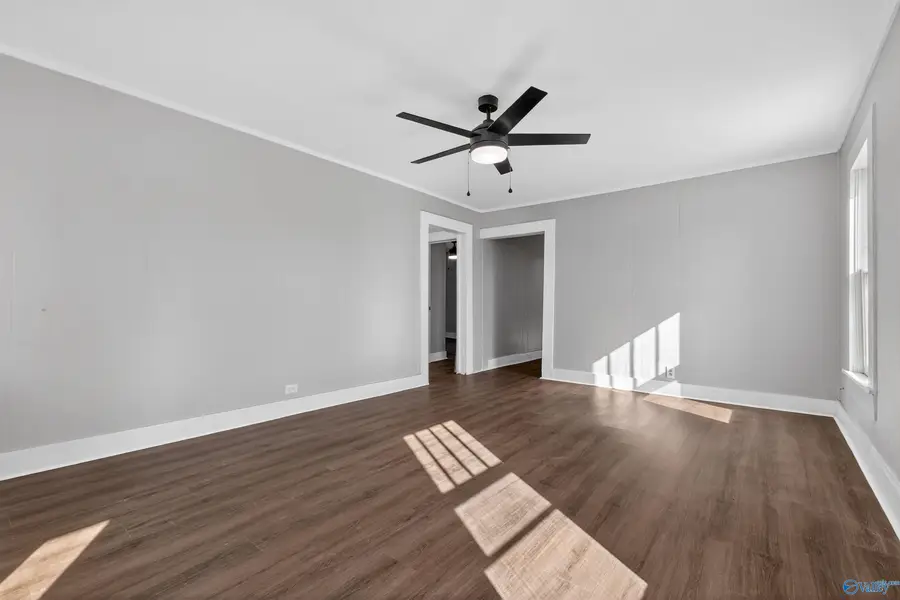809 Sanders Avenue Ne, Fort Payne, AL 35967 - #3