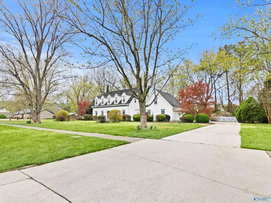 112 Lynbrook Blvd, Madison, AL 35758 - #3