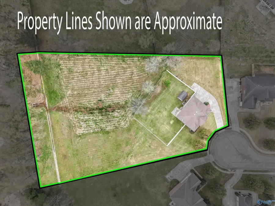 114 Berry Hill Drive, New Market, AL 35761 - #2