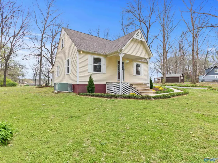 16724 Sandy Lane, Athens, AL 35613 - #3