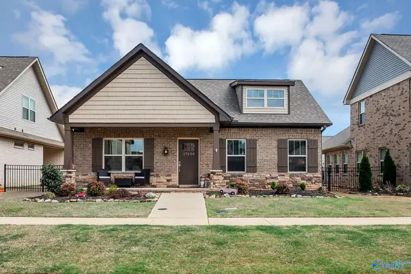 17258 Brooklawn Street, Athens, AL 35611