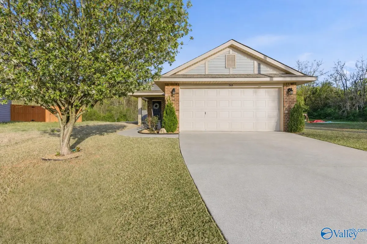 265 Valleyside Drive, Huntsville, AL 35810 - #1