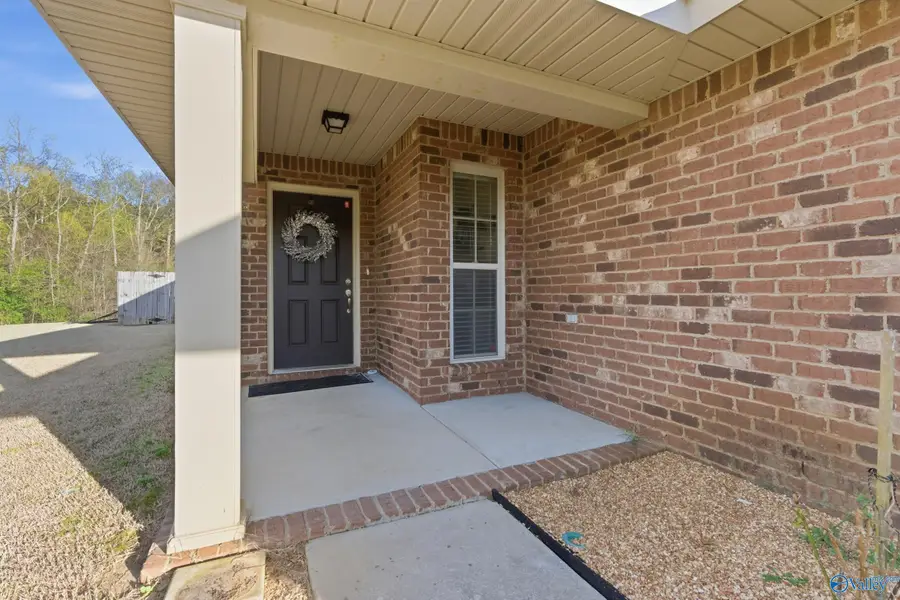 265 Valleyside Drive, Huntsville, AL 35810 - #3