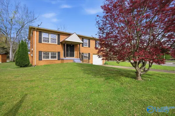 6100 Belgrade Drive Nw, Huntsville, AL 35810