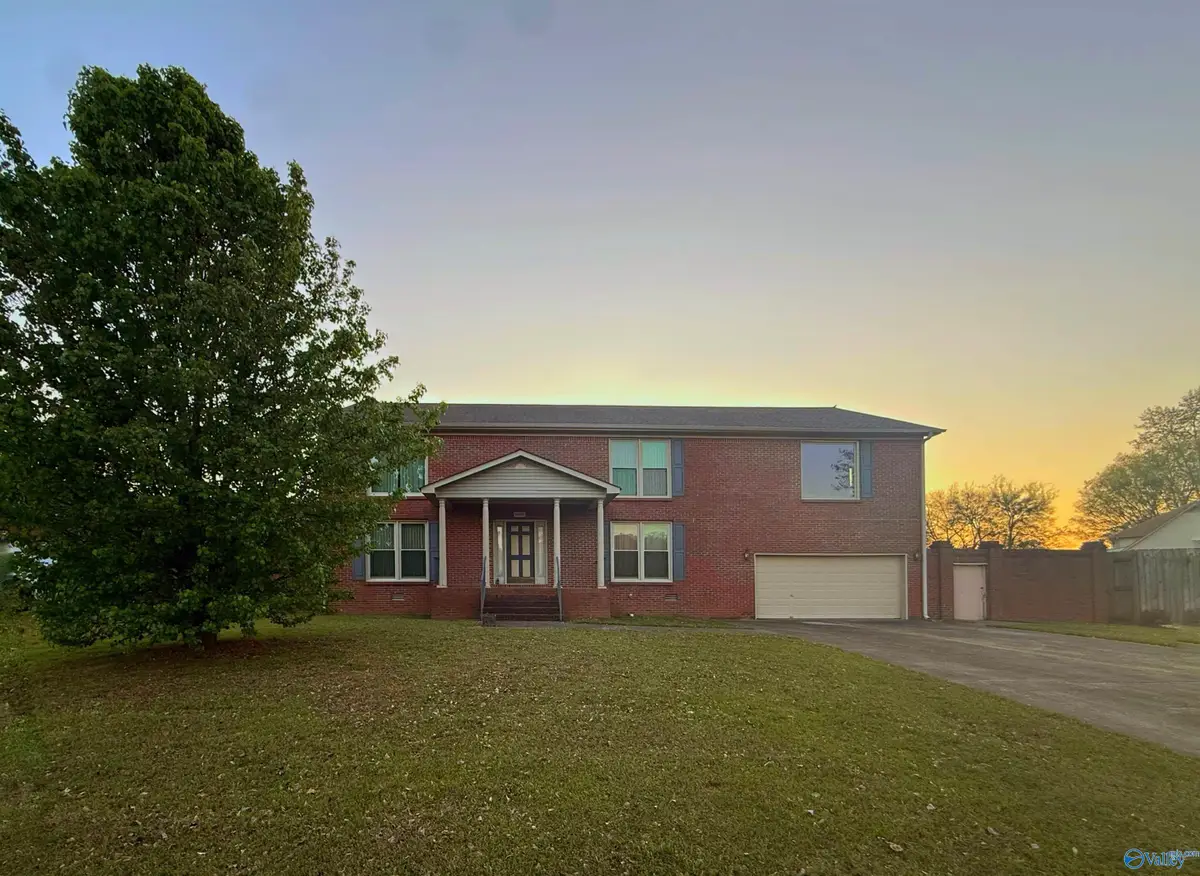 9608 SE Waldrop Drive Se, Huntsville, AL 35803 - #1