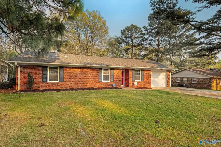 1312 SW Cloverdale Avenue, Decatur, AL 35601 - #3