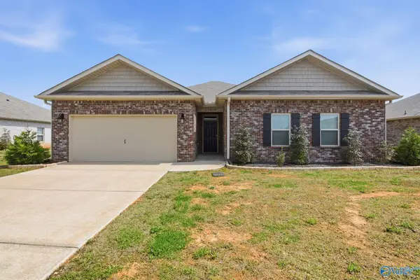 24848 Delilah Circle, Athens, AL 35613