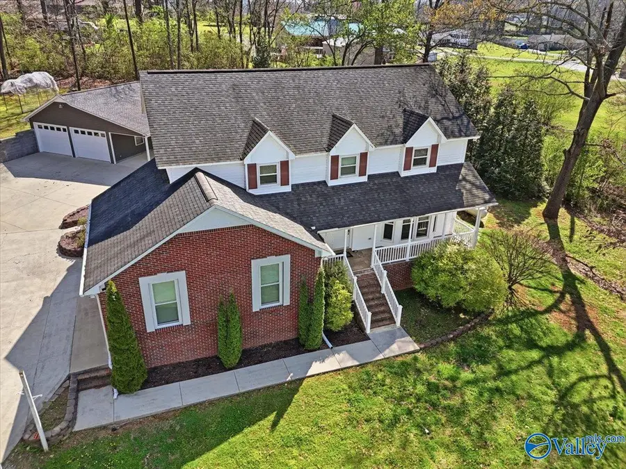 216 Carolyn Road, Hazel Green, AL 35750 - #2