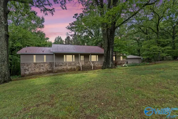 102 Peyton Circle, Gurley, AL 35748