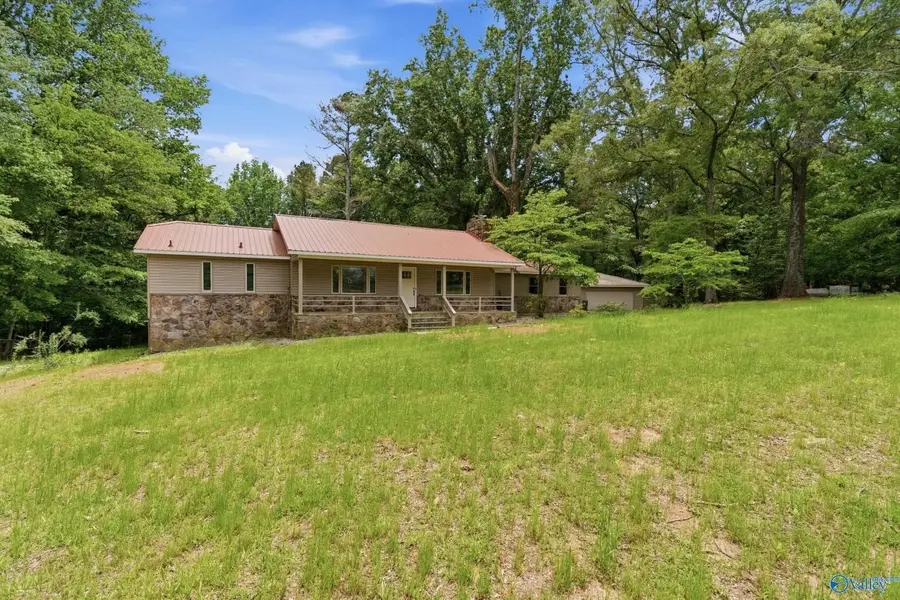 102 Peyton Circle, Gurley, AL 35748 - #2