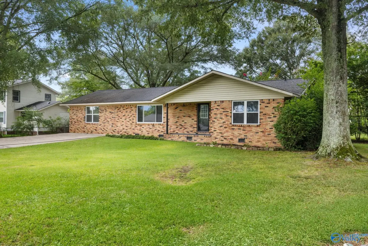 1941 Dialsdale Dr Sw, Cullman, AL 35055 - #1