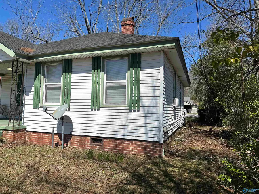 428 Hoke Street, Gadsden, AL 35903 - #2