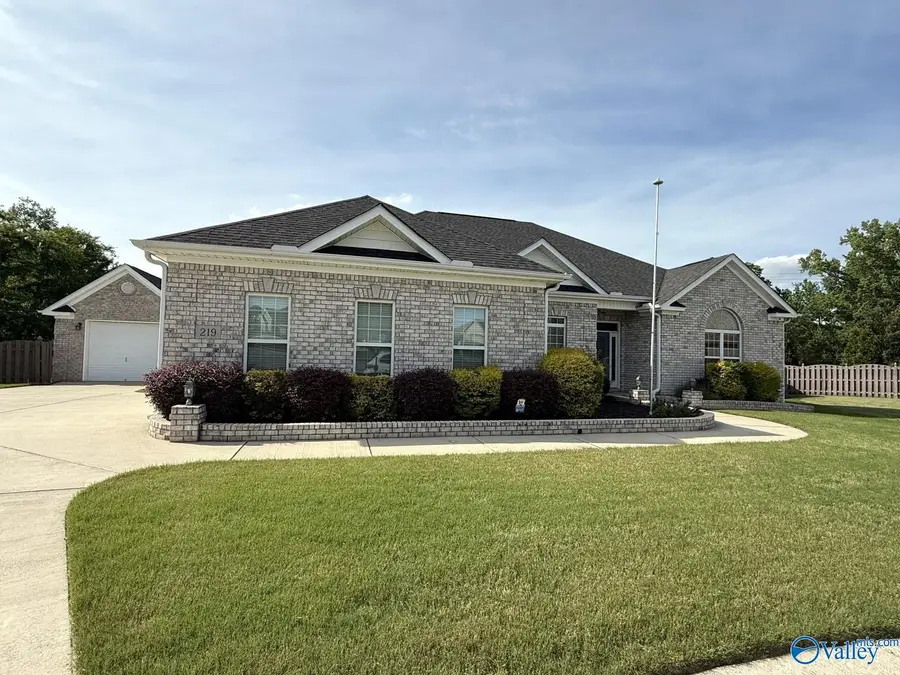 219 Woodgrove Drive Nw, Madison, AL 35757 - #2