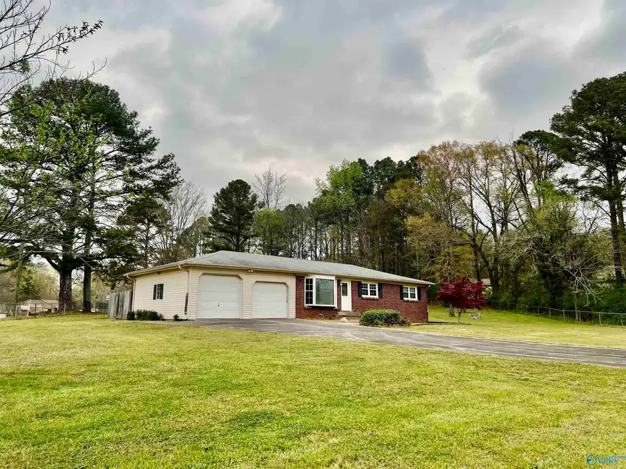 4810 Day Road, Hartselle, AL 35640 - #2