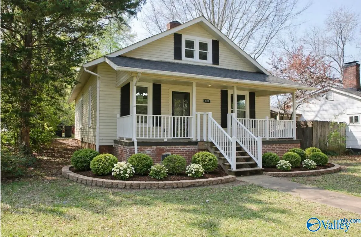 909 9th Street Se, Decatur, AL 35601 - #1