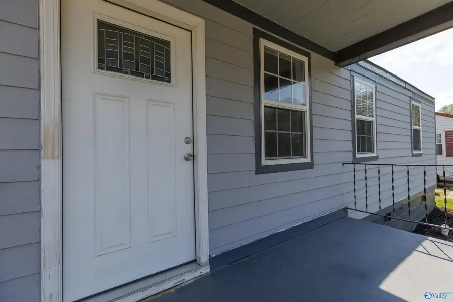 214 Richmond Drive, Huntsville, AL 35811 - #2
