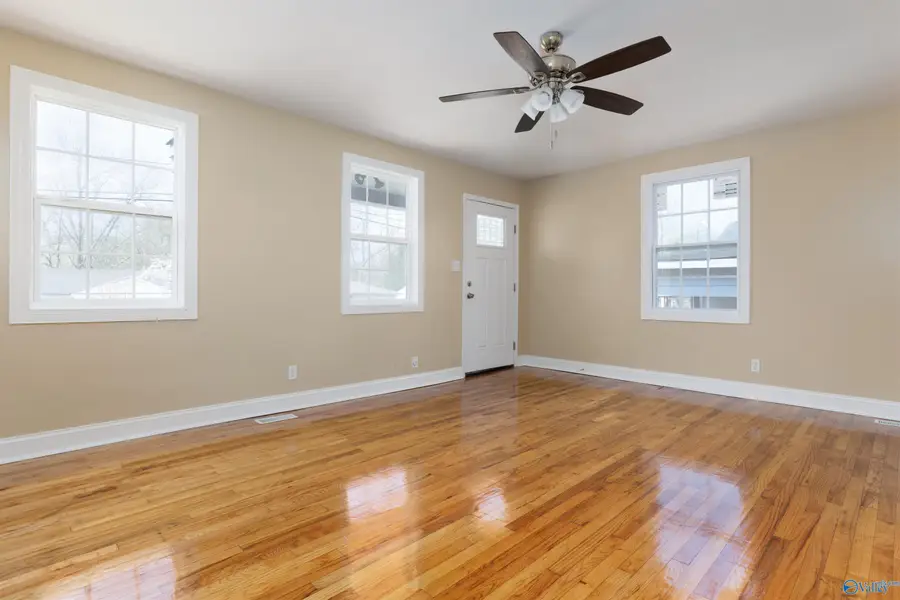 214 Richmond Drive, Huntsville, AL 35811 - #3