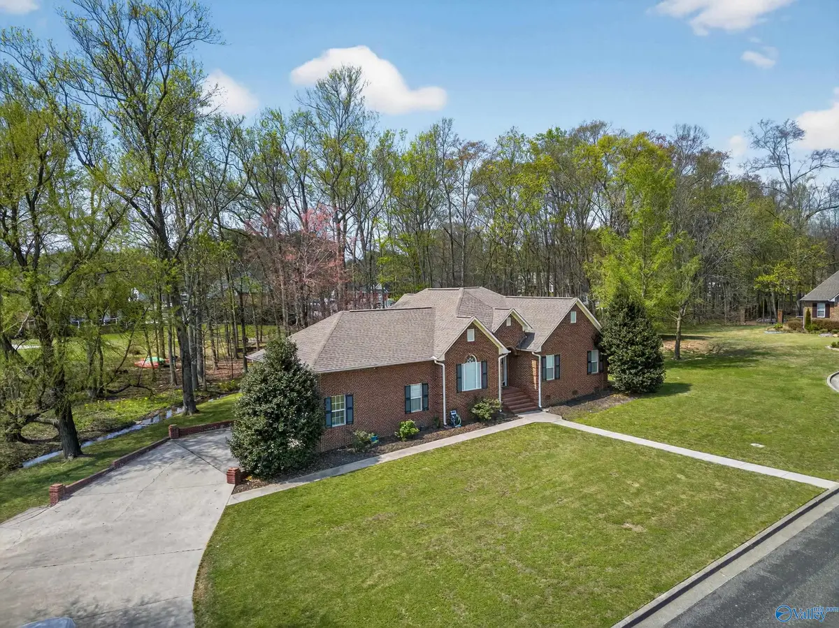 511 Tahoe Trail, Albertville, AL 35950 - #1