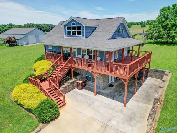 17935 Lakeside Estates Road, Athens, AL 35614