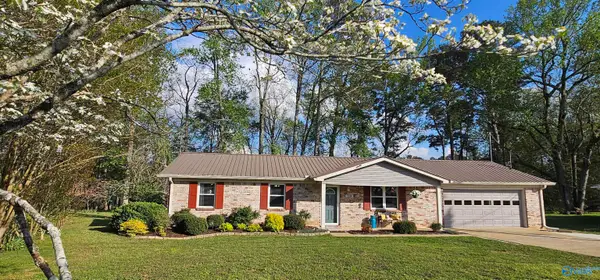 118 Canadian Drive, Scottsboro, AL 35769