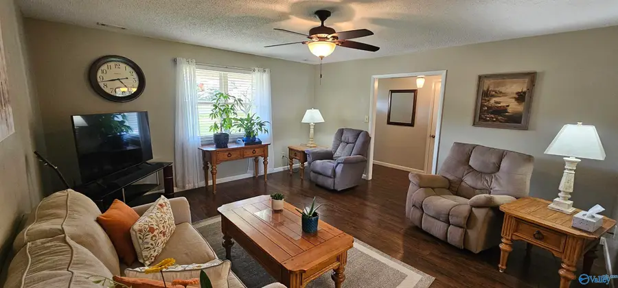 118 Canadian Drive, Scottsboro, AL 35769 - #2