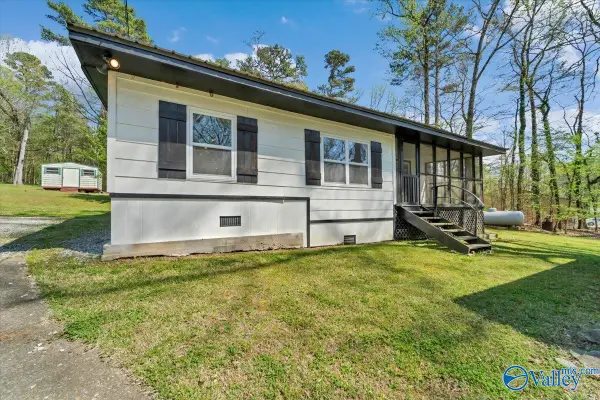 829 County Road 570, Rogersville, AL 35652