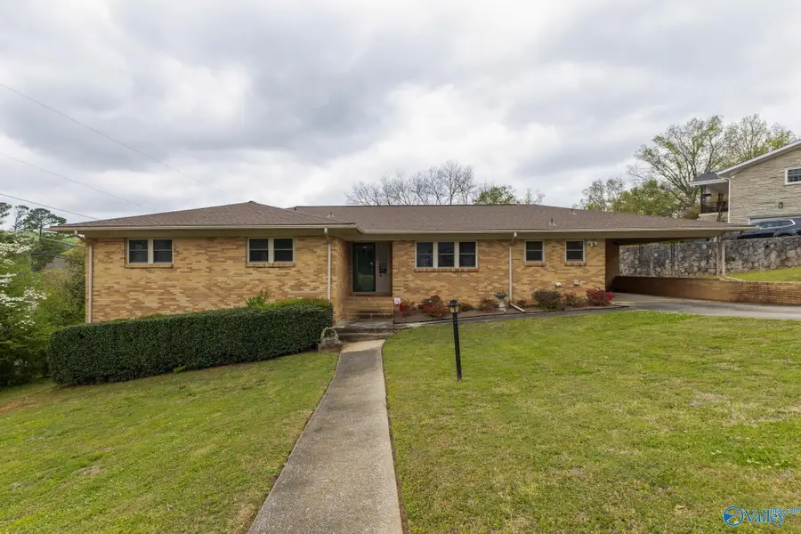 1400 Darnell Street Se, Huntsville, AL 35801 - #2