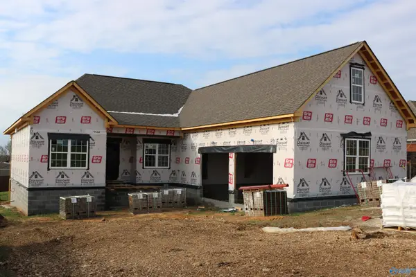 92 Payton Lane, Grant, AL 35747