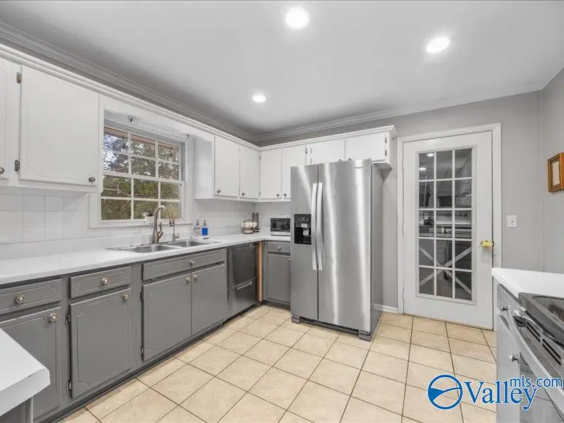 700 Fagan Springs Drive Se, Huntsville, AL 35801 - #3