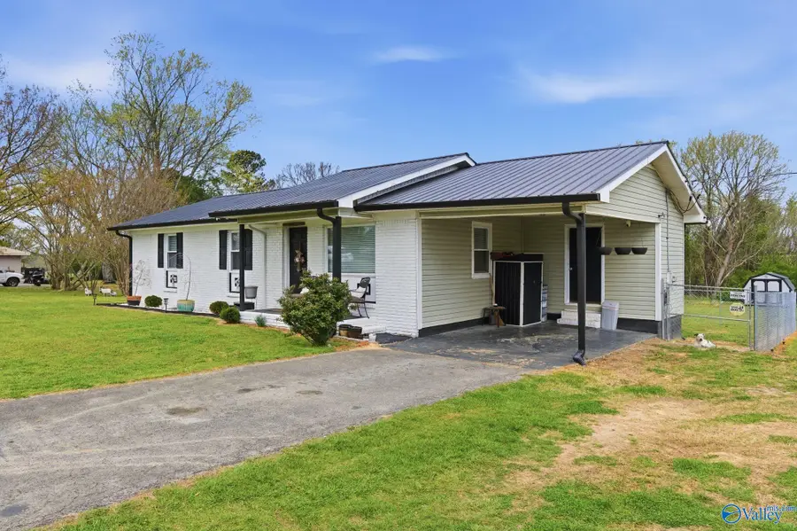 337 Thomas Drive, Fyffe, AL 35971 - #3