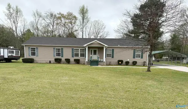 471 Nelson Hollow Road, Somerville, AL 35670