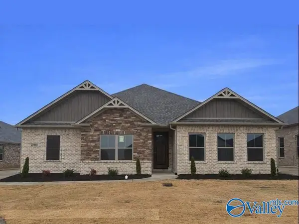 26445 Old Town Drive, Athens, AL 35613