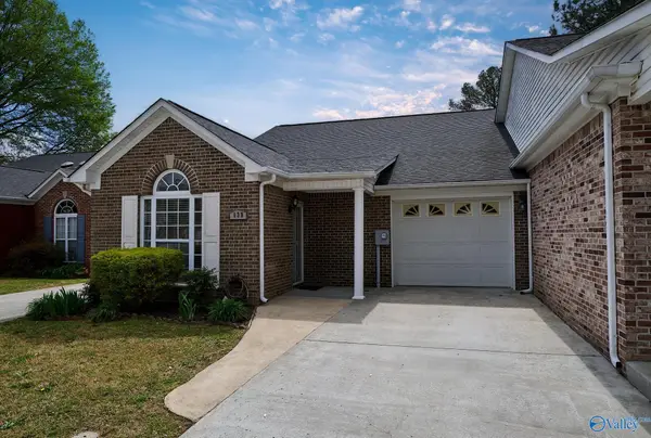 139 Canterbury Circle, Athens, AL 35611
