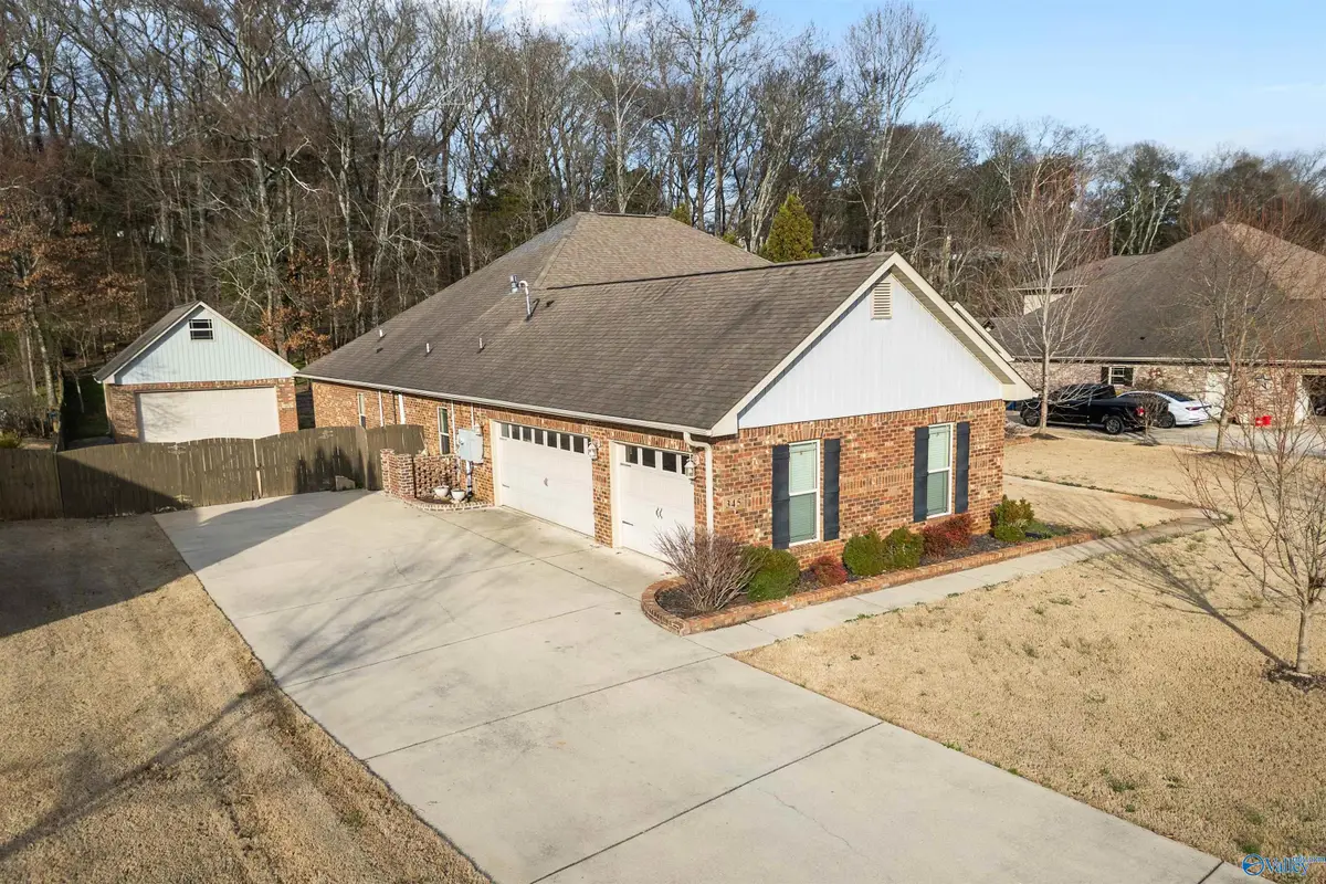 345 Northlake Drive, Meridianville, AL 35759 - #1