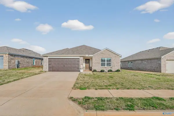 231 Faded Rose Lane, Toney, AL 35773