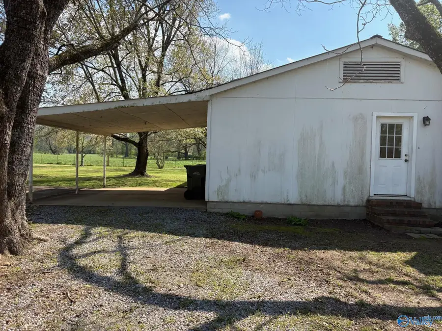 619 Clemons Road, Scottsboro, AL 35769 - #3