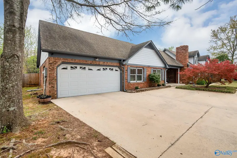 2026 SW Jefferson Avenue, Decatur, AL 35603 - #2