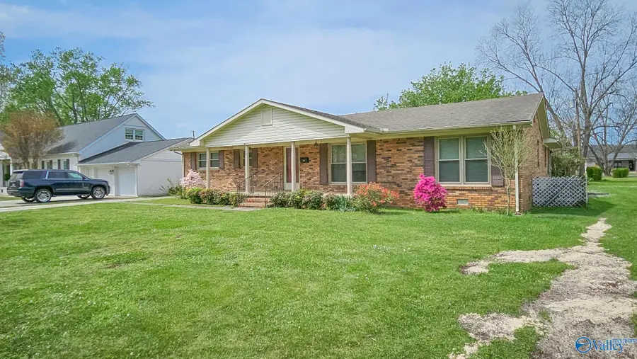 602 Box Street, Athens, AL 35611 - #3