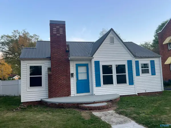 208 S 8th Street, Gadsden, AL 35903