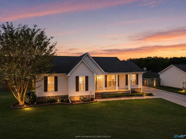 27 Robin Court, Hartselle, AL 35640